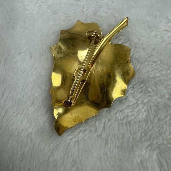 Vintage Gold Tone Leaf Brooch Pin Textured Renaissance Fairycore Nature Artsy - Picture 3 of 5